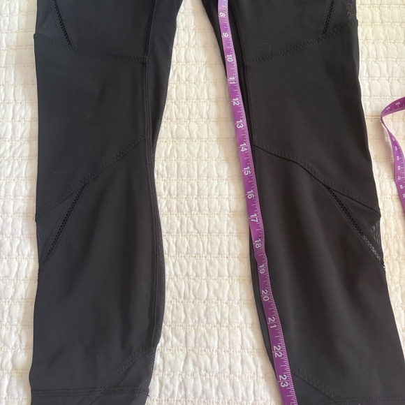 Special Edition Lululemon Wanderlust Leggings - Picture 2 of 5